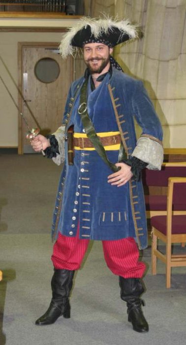 pirateking02.jpg